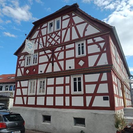 Apartments & Moeblierte Zimmer In Kahl Am Main, Kontaktloser Self Check-In, W-Lan, Schreibtisch, Duschbad, Kuechenzeile, Pkw-Plaetze Luaran gambar