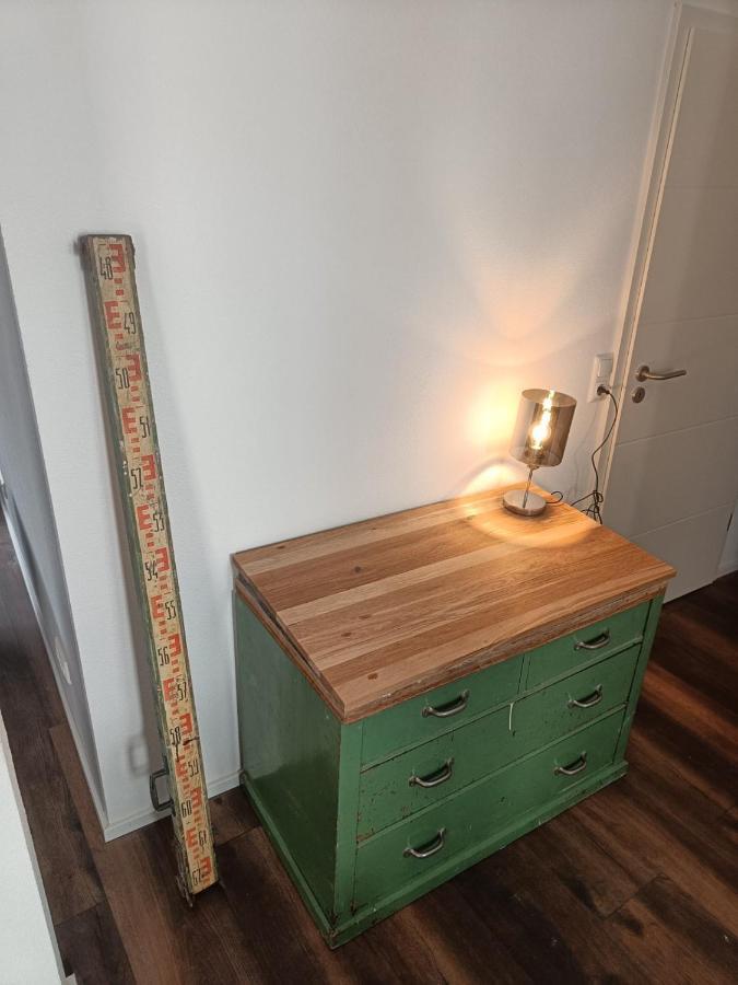 Apartments & Moeblierte Zimmer In Kahl Am Main, Kontaktloser Self Check-In, W-Lan, Schreibtisch, Duschbad, Kuechenzeile, Pkw-Plaetze Luaran gambar