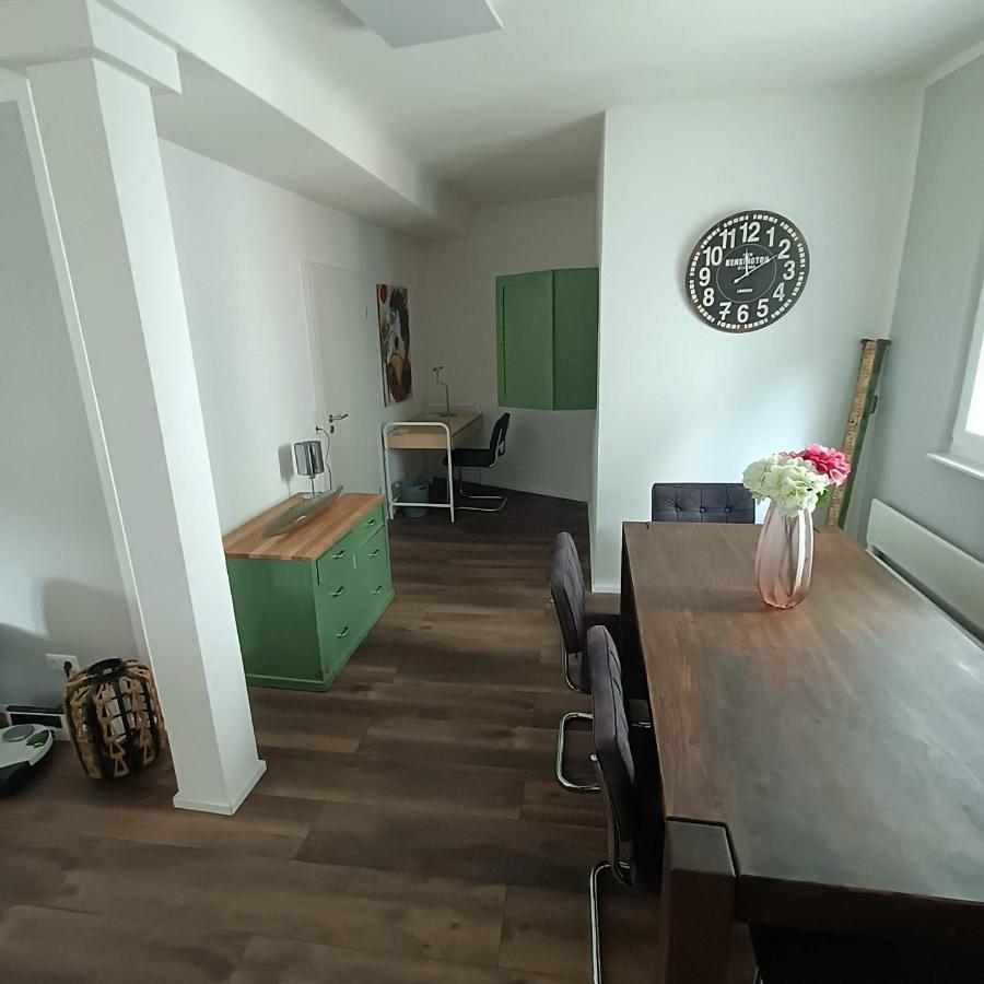 Apartments & Moeblierte Zimmer In Kahl Am Main, Kontaktloser Self Check-In, W-Lan, Schreibtisch, Duschbad, Kuechenzeile, Pkw-Plaetze Luaran gambar