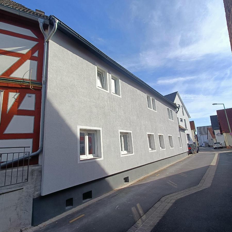 Apartments & Moeblierte Zimmer In Kahl Am Main, Kontaktloser Self Check-In, W-Lan, Schreibtisch, Duschbad, Kuechenzeile, Pkw-Plaetze Luaran gambar