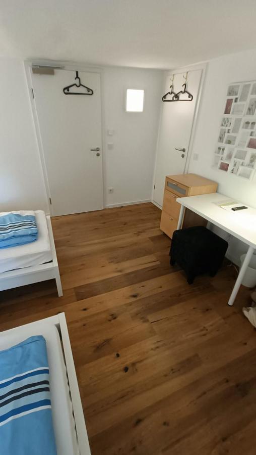 Apartments & Moeblierte Zimmer In Kahl Am Main, Kontaktloser Self Check-In, W-Lan, Schreibtisch, Duschbad, Kuechenzeile, Pkw-Plaetze Luaran gambar