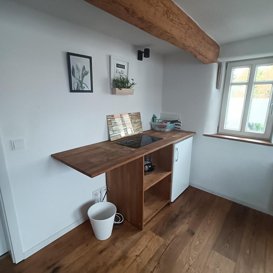 Apartments & Moeblierte Zimmer In Kahl Am Main, Kontaktloser Self Check-In, W-Lan, Schreibtisch, Duschbad, Kuechenzeile, Pkw-Plaetze Luaran gambar